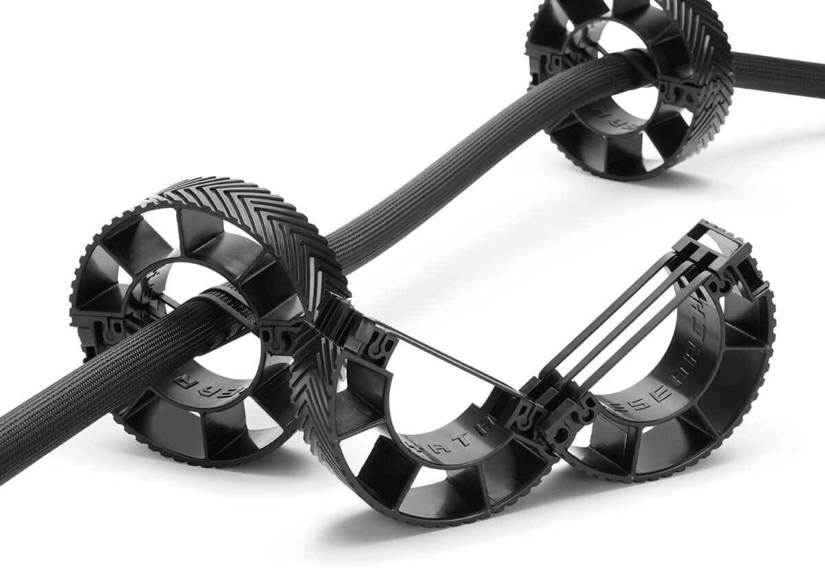 Mobius_Set_InUse-1200x835