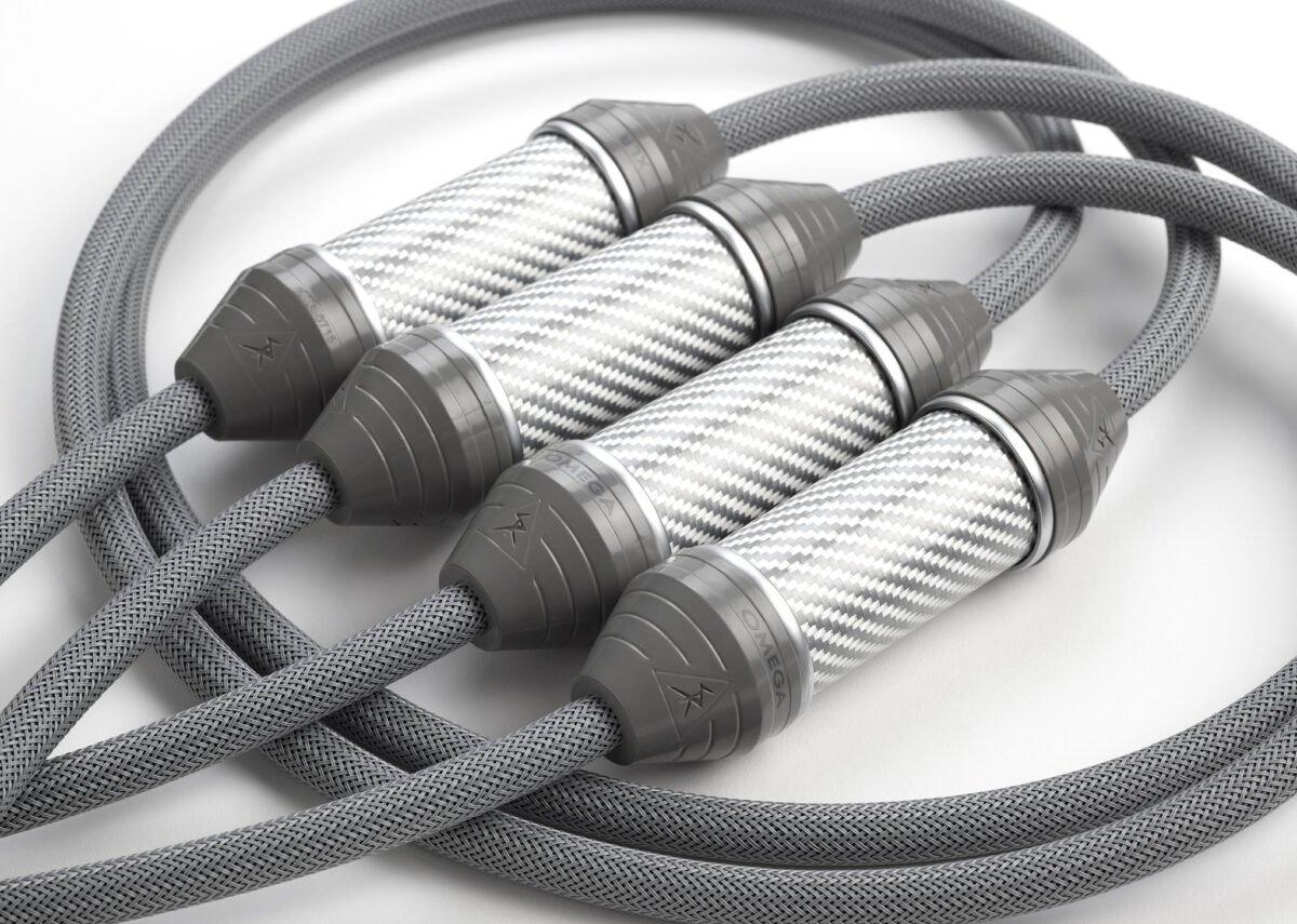 OMG_XLR_Platinum_Detail_2-1200x855