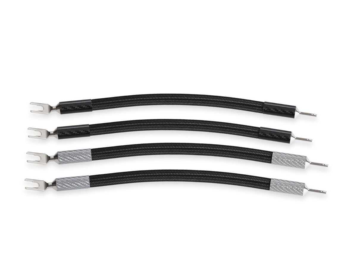 Omega_Jumper_Black_Full_Carbon-1200x899