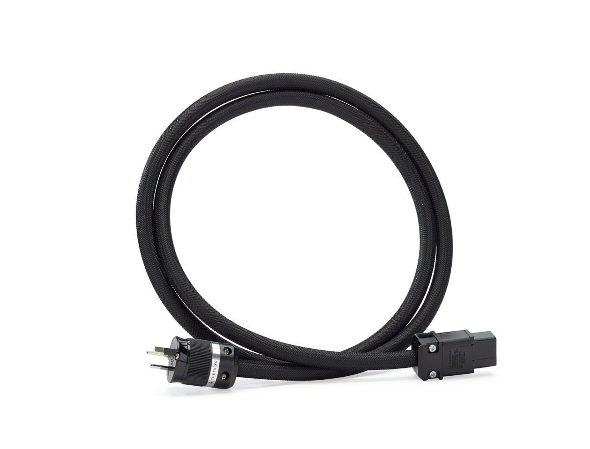 Theta_XC_AU_Body-1200x914