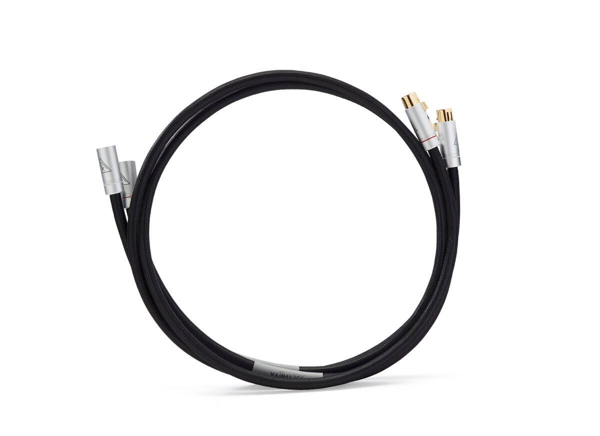 Theta_XLR_Body-1200x872