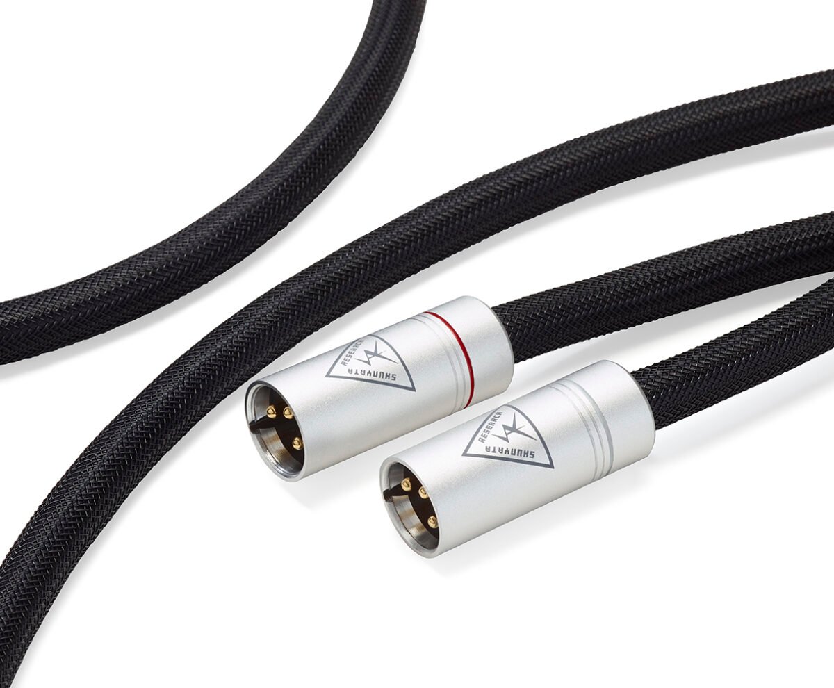 Theta_XLR_Detail-1200x990