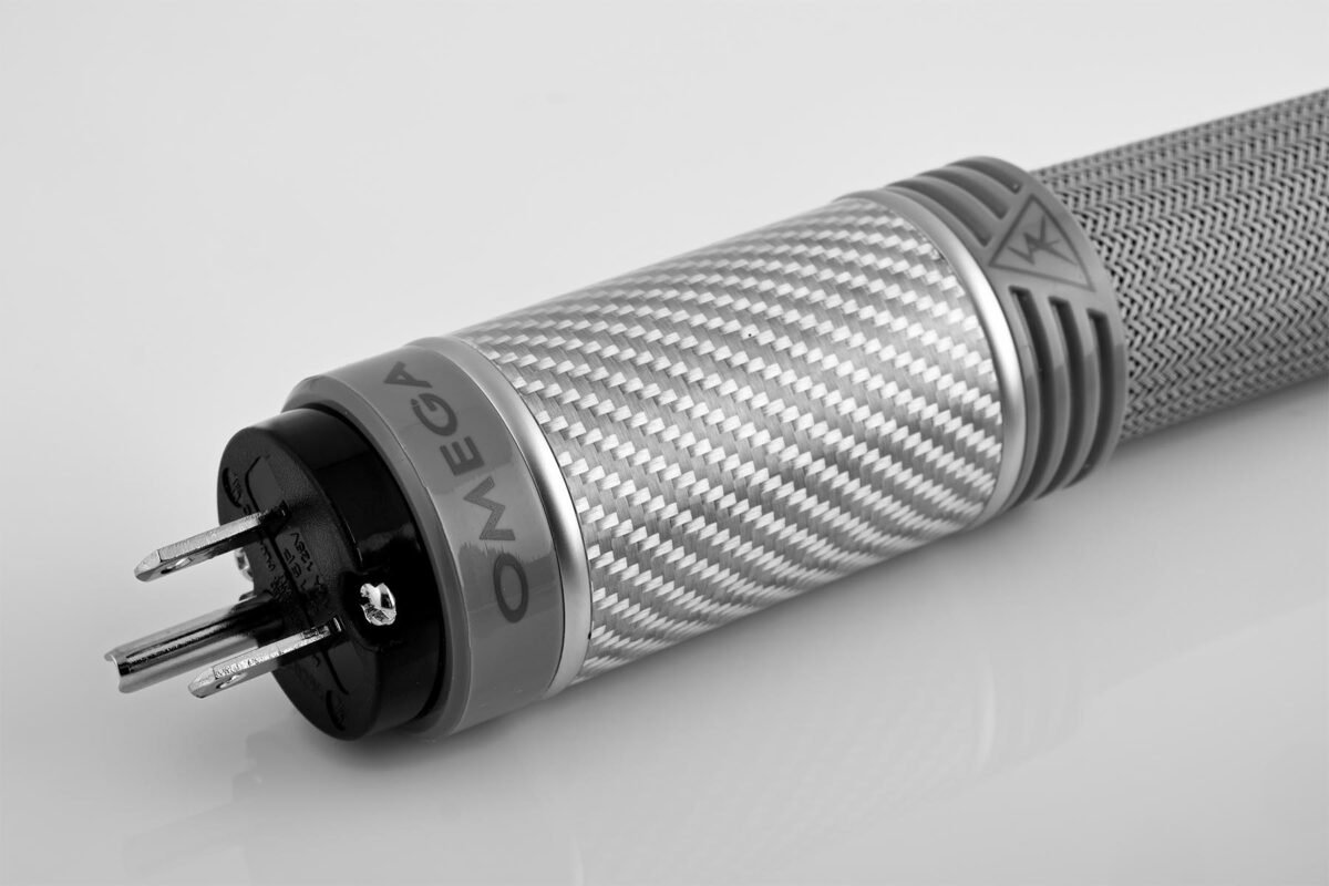 omega-xc-us-ac-1800x1200-2-1200x800