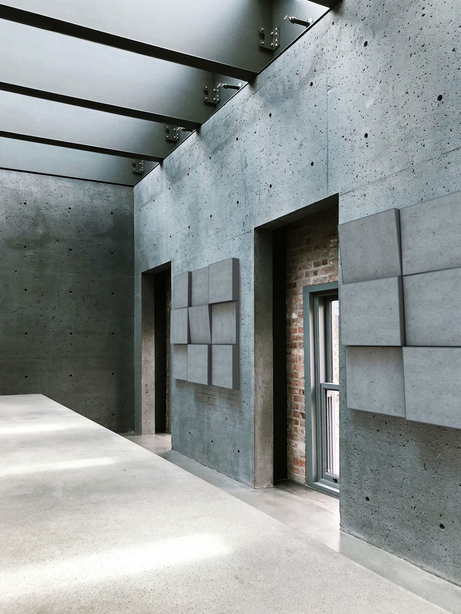 ssense_cafe-cinema-concrete-web